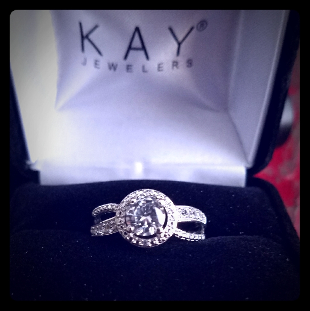 NEW in box STERLING silver with real diamonds 💎